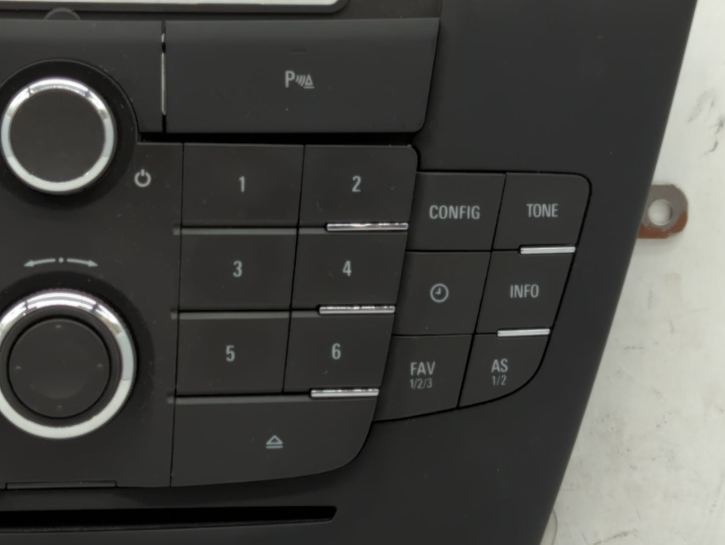 2012-2013 Buick Regal Radio Control Panel - Oemusedautoparts1.com