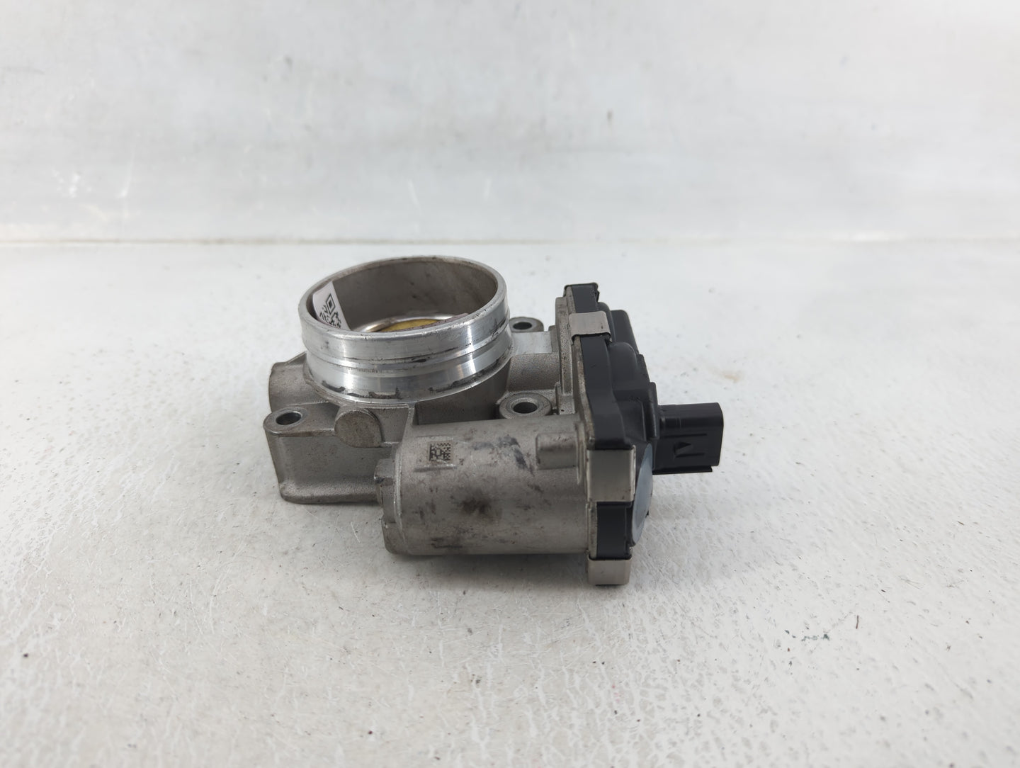 2012-2013 Buick Regal Throttle Body P/N:12639457AA Fits Fits 2012 2013 2014 2015 OEM Used Auto Parts - Oemusedautoparts1.com