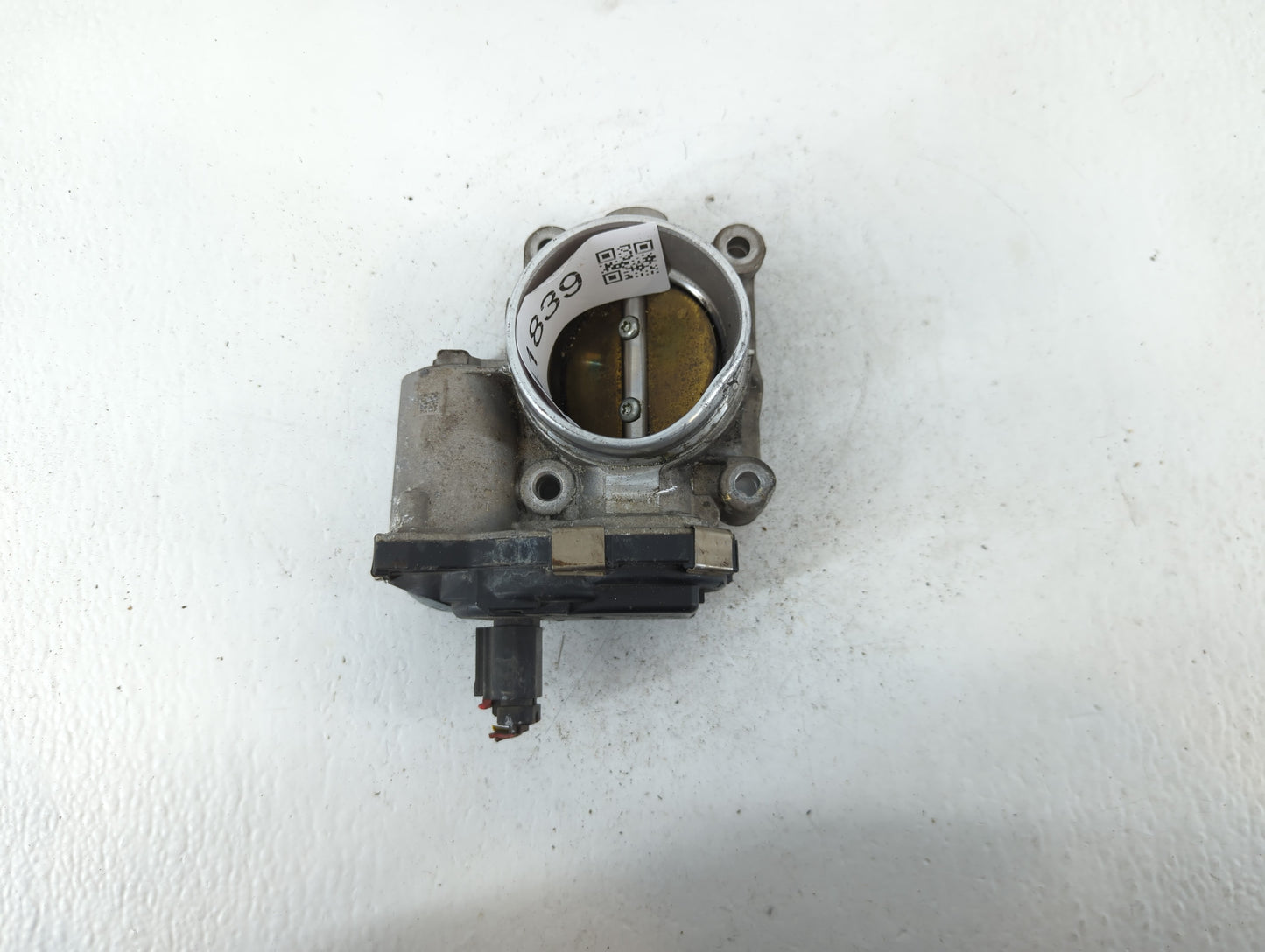 2012-2015 Buick Regal Throttle Body P/N:12639457AA Fits Fits 2012 2013 2014 2015 OEM Used Auto Parts - Oemusedautoparts1.com