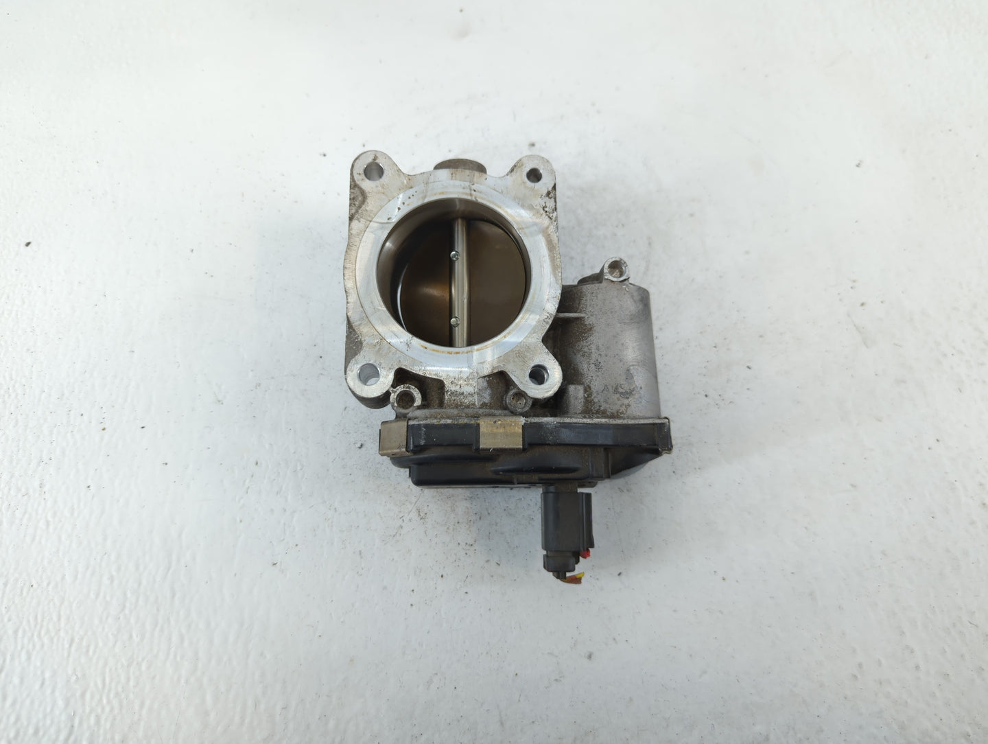 2012-2015 Buick Regal Throttle Body P/N:12639457AA Fits Fits 2012 2013 2014 2015 OEM Used Auto Parts - Oemusedautoparts1.com