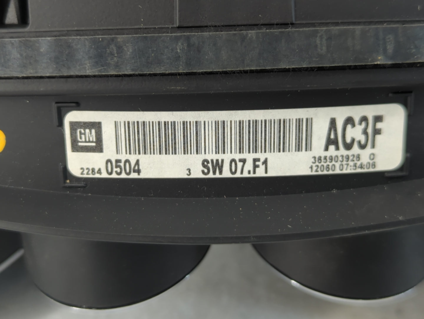 2012 Buick Regal Instrument Cluster Speedometer Gauges P/N:22840504 Fits OEM Used Auto Parts - Oemusedautoparts1.com