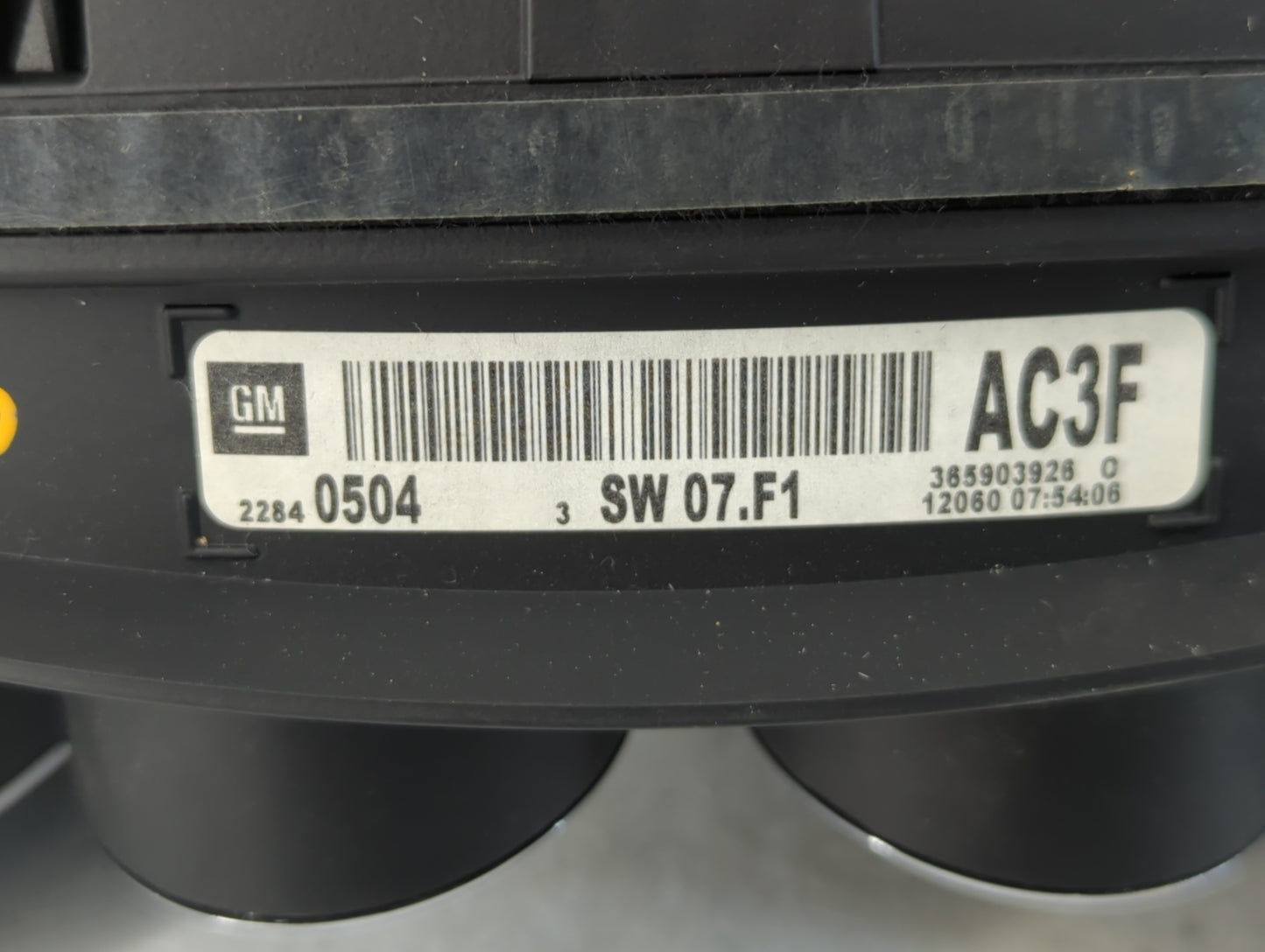 2012 Buick Regal Instrument Cluster Speedometer Gauges P/N:22840504 Fits OEM Used Auto Parts - Oemusedautoparts1.com