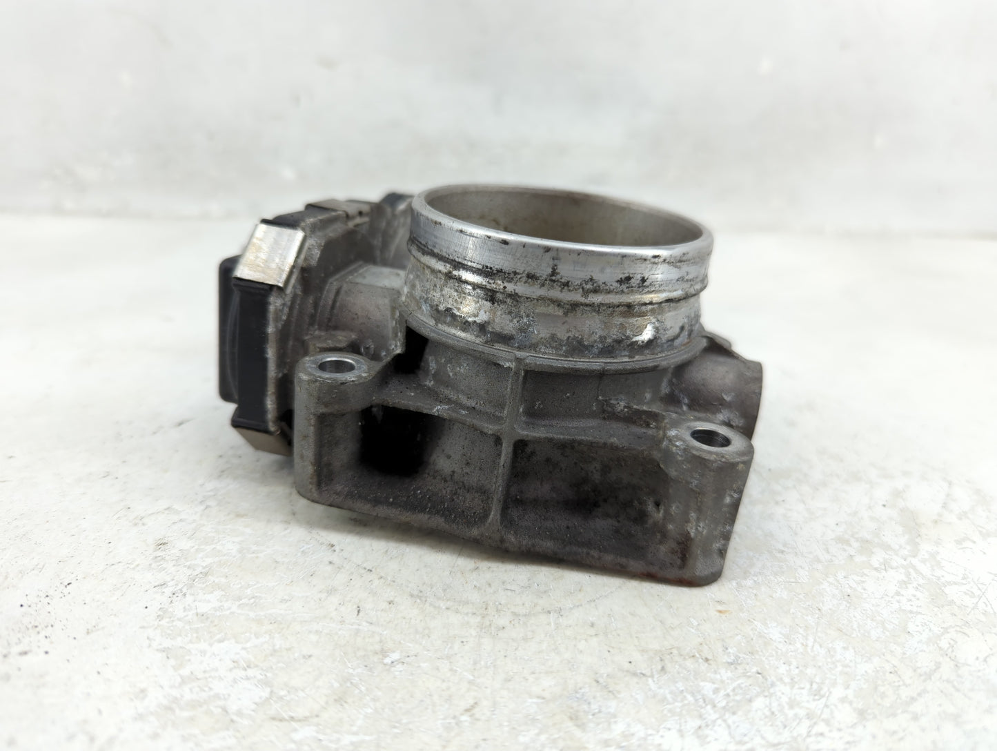 2012-2013 Buick Regal Throttle Body Fits Fits 2012 2013 2014 2015 OEM Used Auto Parts - Oemusedautoparts1.com