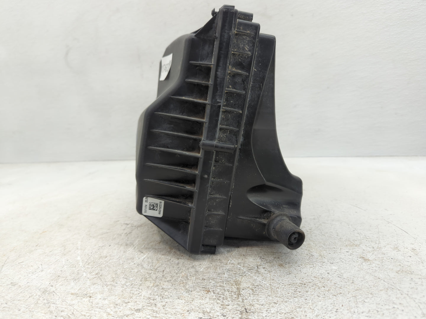 2012-2017 Buick Verano Air Cleaner Intake-duct Hose Tube - Oemusedautoparts1.com