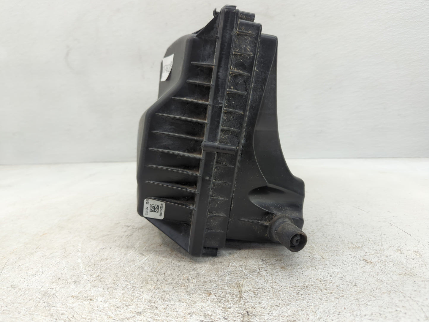 2012-2017 Buick Verano Air Cleaner Intake-duct Hose Tube - Oemusedautoparts1.com