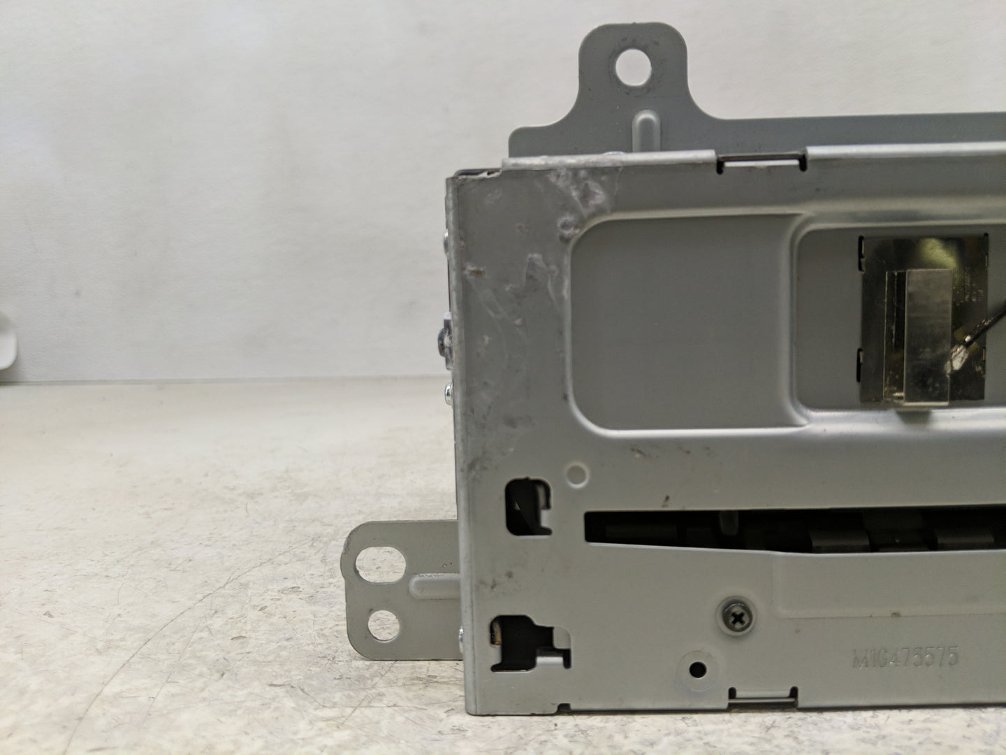2012 Buick Verano Radio AM FM Cd Player Receiver Replacement P/N:22909201 Fits OEM Used Auto Parts - Oemusedautoparts1.com