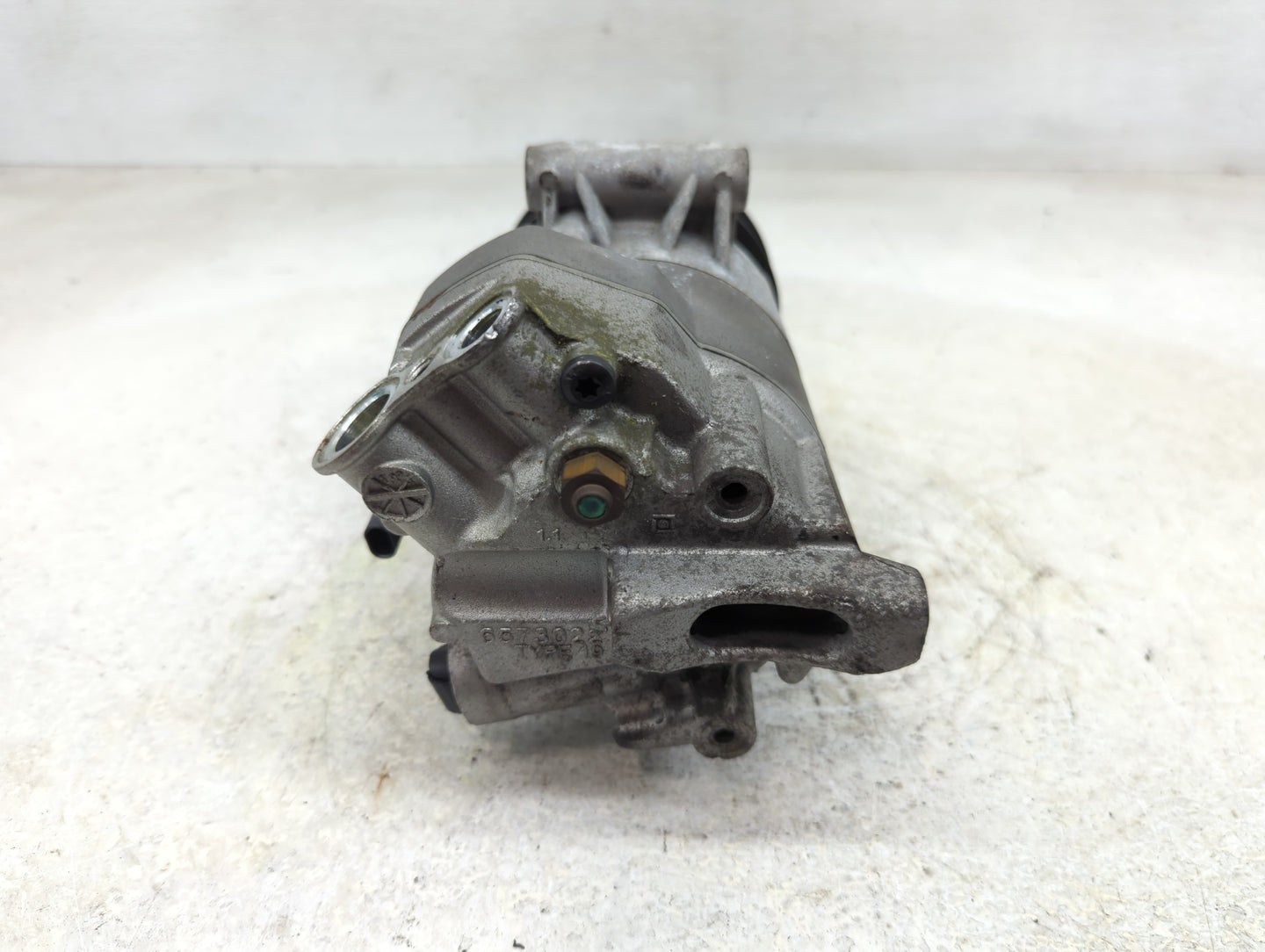 2012-2013 Buick Verano Air Conditioning A/c Ac Compressor Oem - Oemusedautoparts1.com