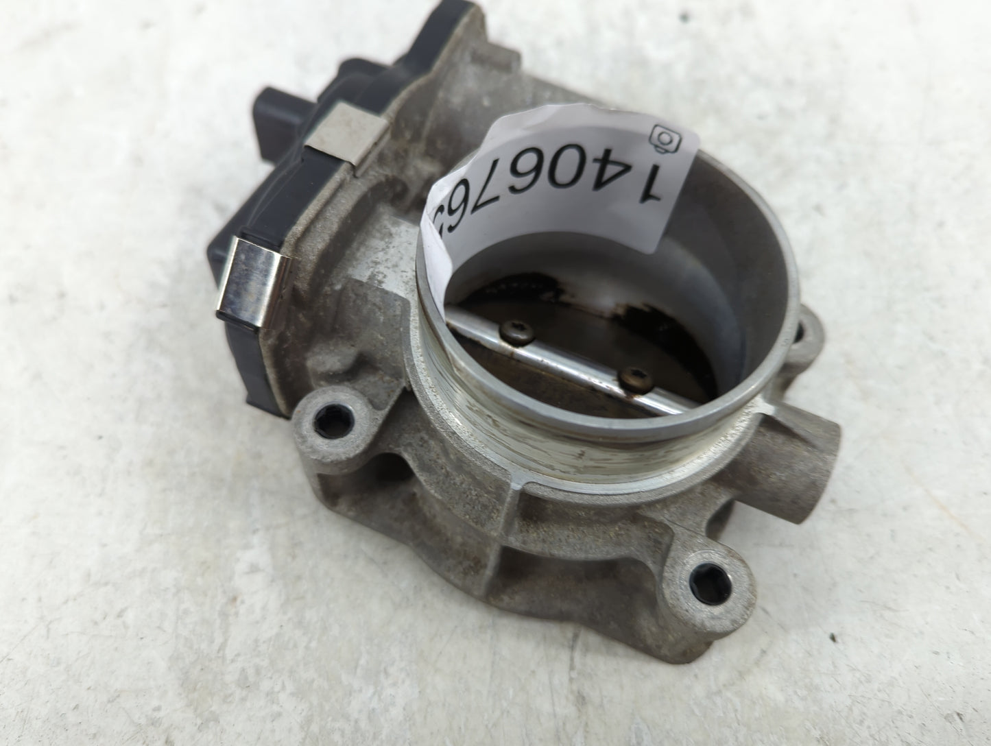 2012-2015 Buick Verano Throttle Body P/N:12632101CA Fits Fits 2012 2013 2014 2015 OEM Used Auto Parts - Oemusedautoparts1.co