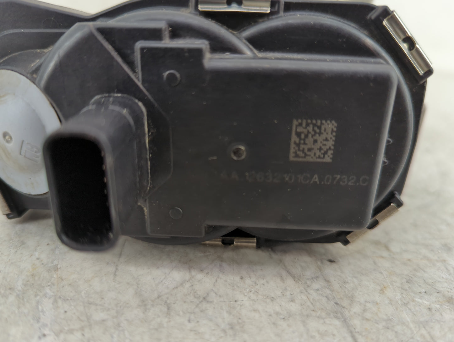 2012-2015 Buick Verano Throttle Body P/N:12632101CA Fits Fits 2012 2013 2014 2015 OEM Used Auto Parts - Oemusedautoparts1.co