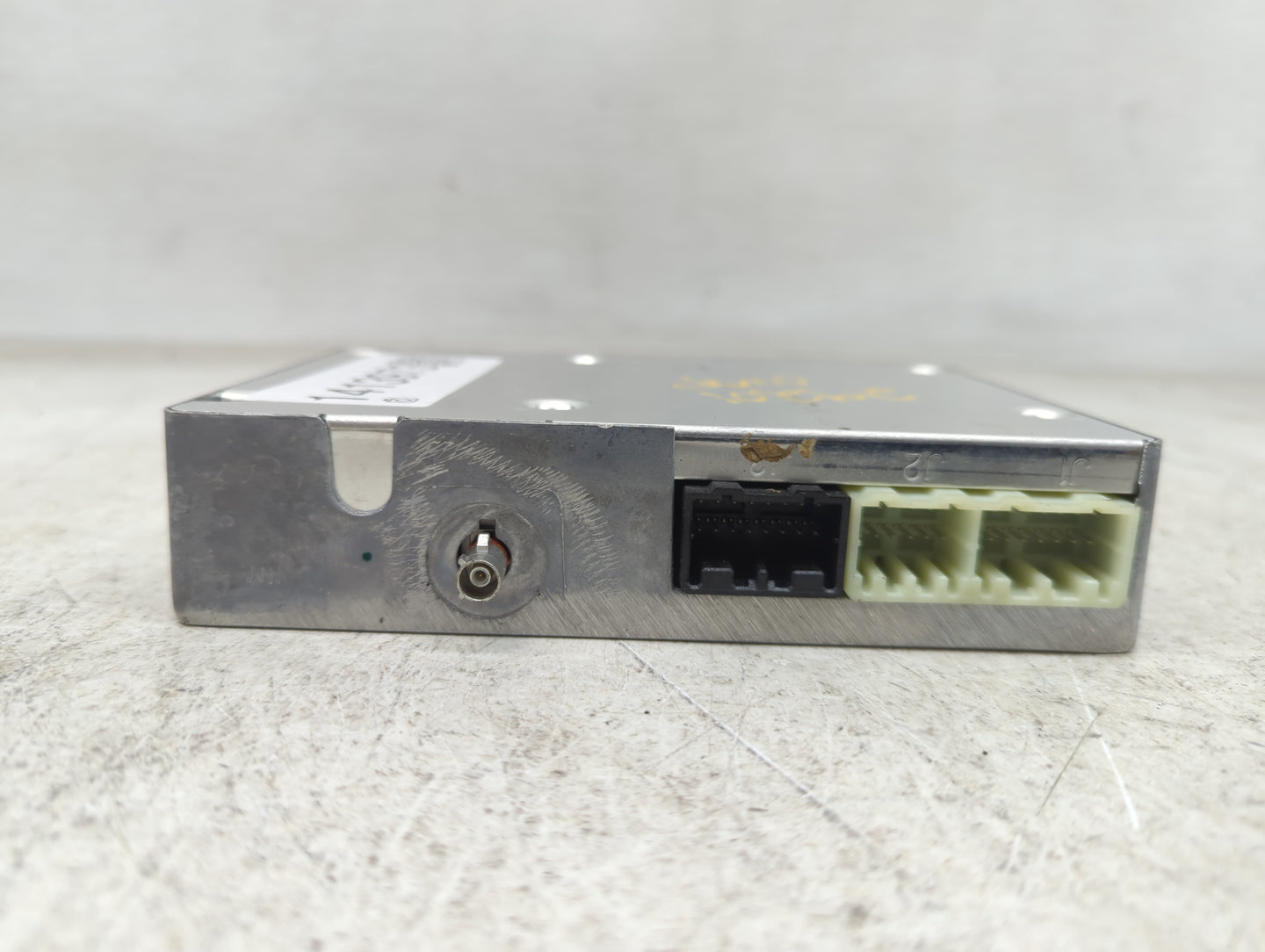 2012-2012 Buick Verano Communication Control Module 22903686 - Oemusedautoparts1.com