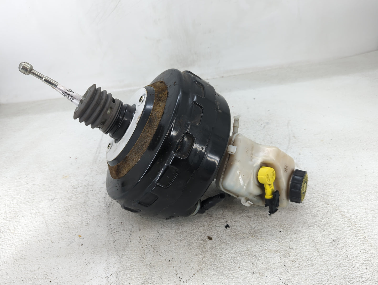 2012-2017 Buick Verano Power Brake Booster Oem - Oemusedautoparts1.com