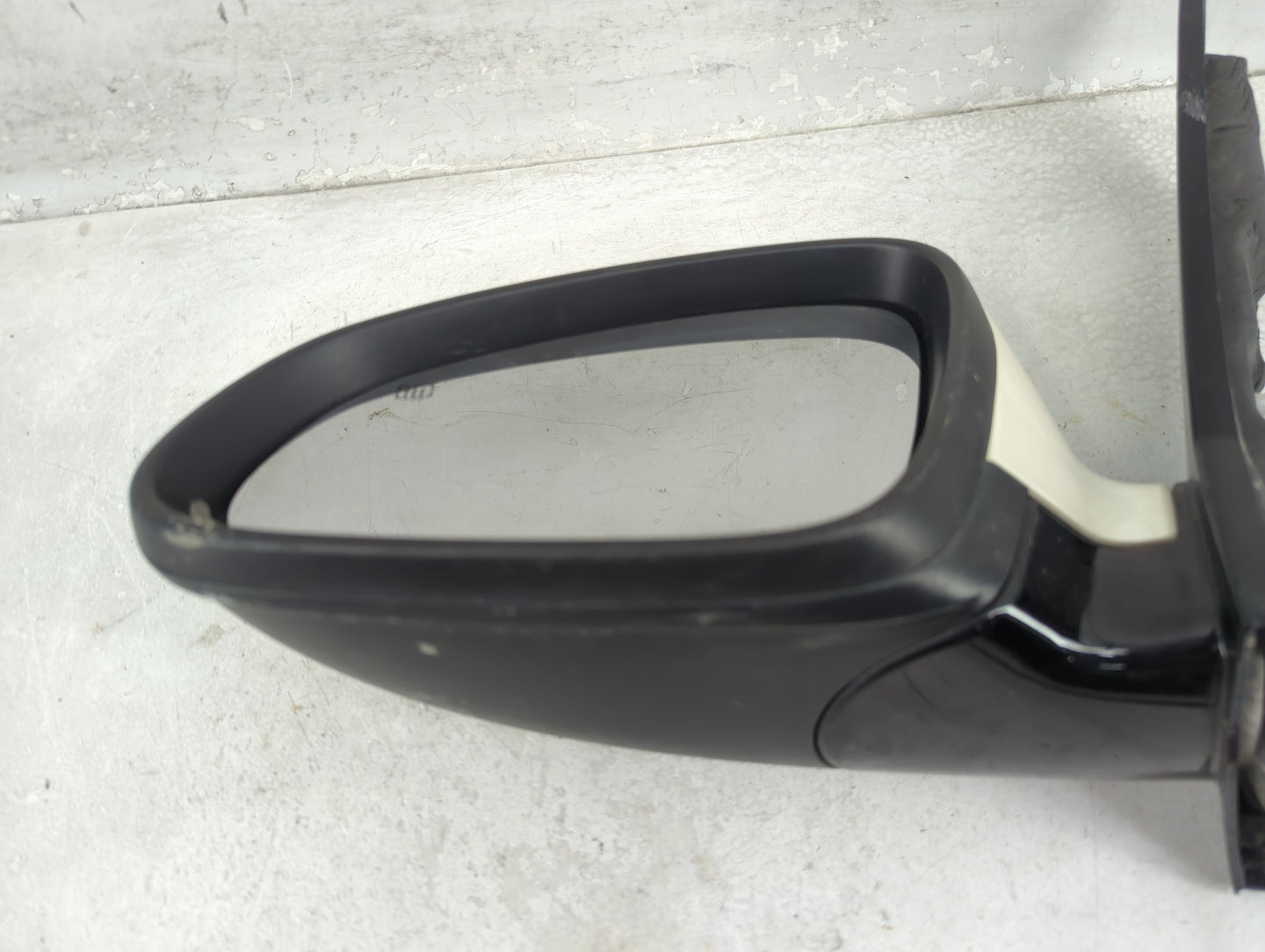 2012-2017 Buick Verano Driver Side View Mirror - Left Door Mirror OEM Used - Oemusedautoparts1.com