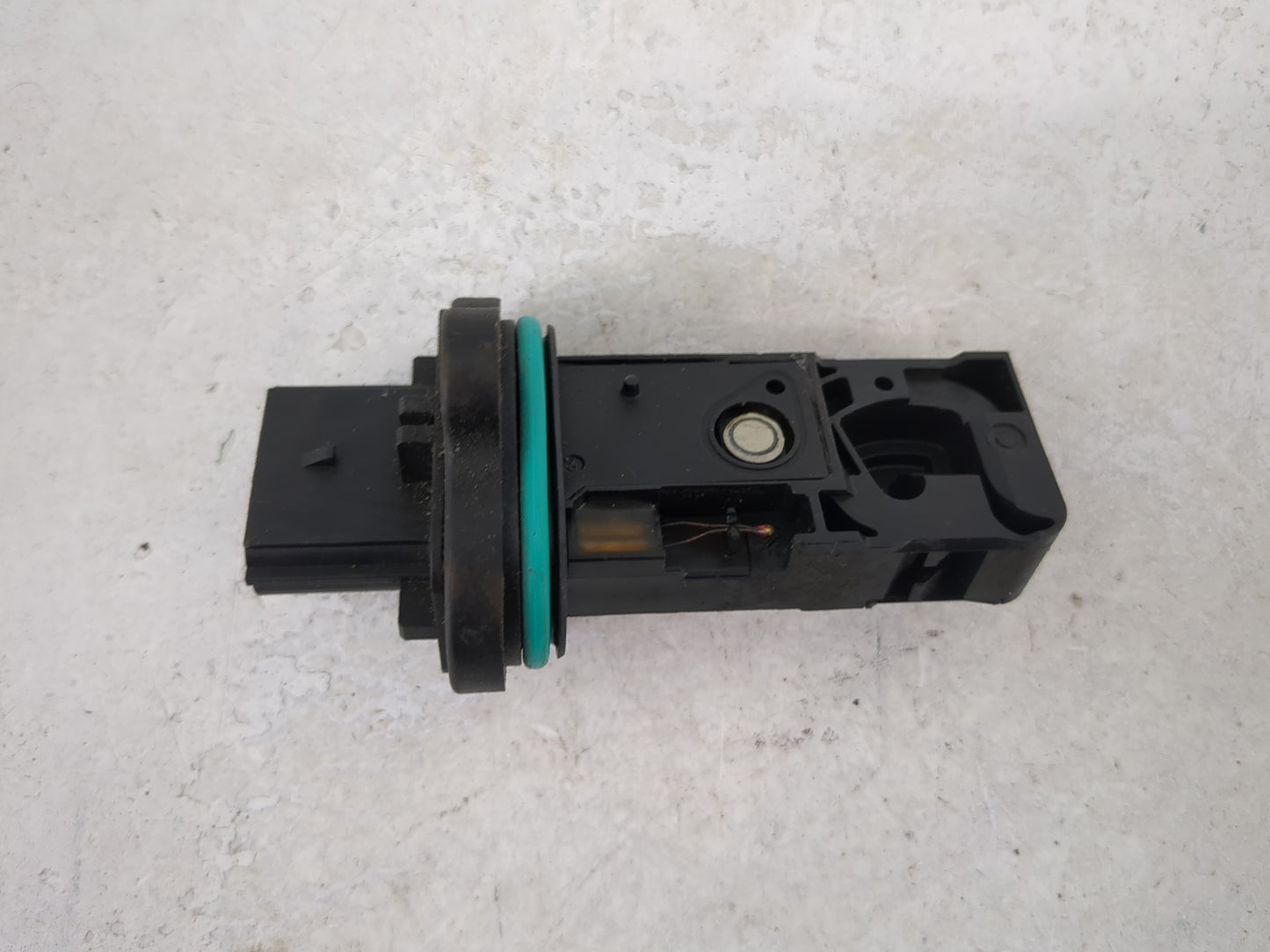 2012-2016 Buick Verano Mass Air Flow Meter Maf 1486325 - Oemusedautoparts1.com