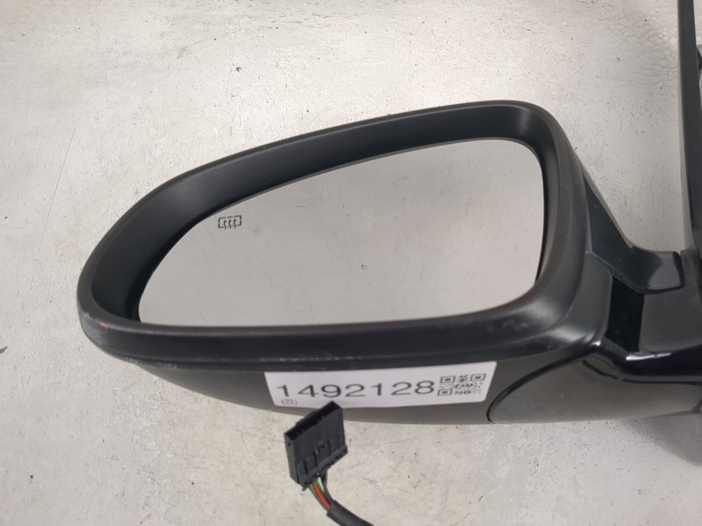 2012-2017 Buick Verano Driver Side View Mirror - Left Door Mirror OEM Used - Oemusedautoparts1.com