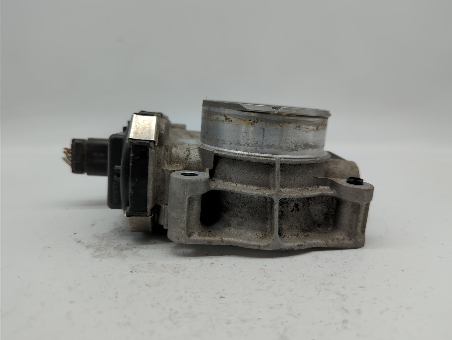 2012-2015 Buick Verano Throttle Body P/N:12632101CA Fits Fits 2012 2013 2014 2015 OEM Used Auto Parts - Oemusedautoparts1.co