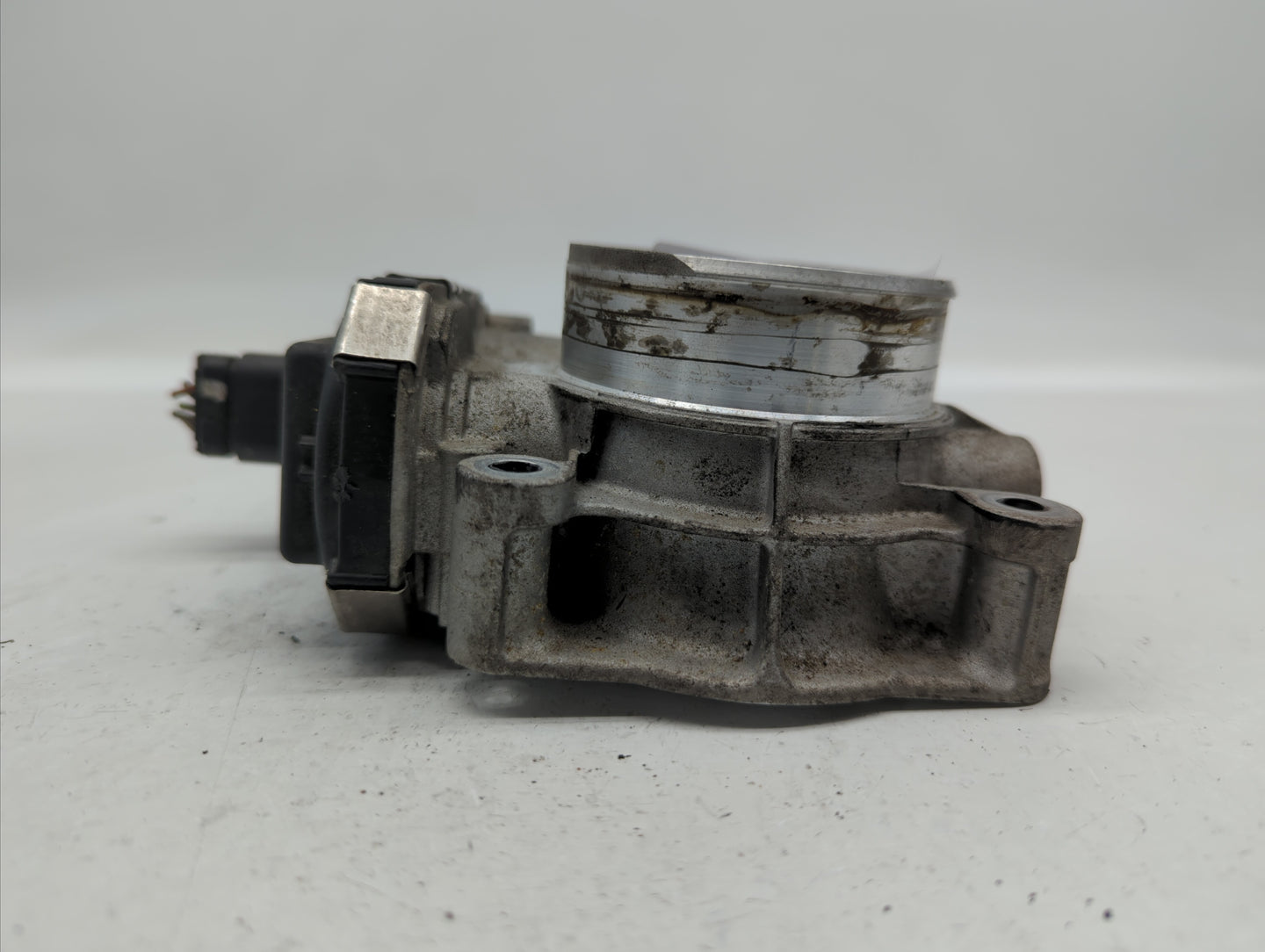 2012-2015 Buick Verano Throttle Body P/N:12632101CA Fits Fits 2012 2013 2014 2015 OEM Used Auto Parts - Oemusedautoparts1.co