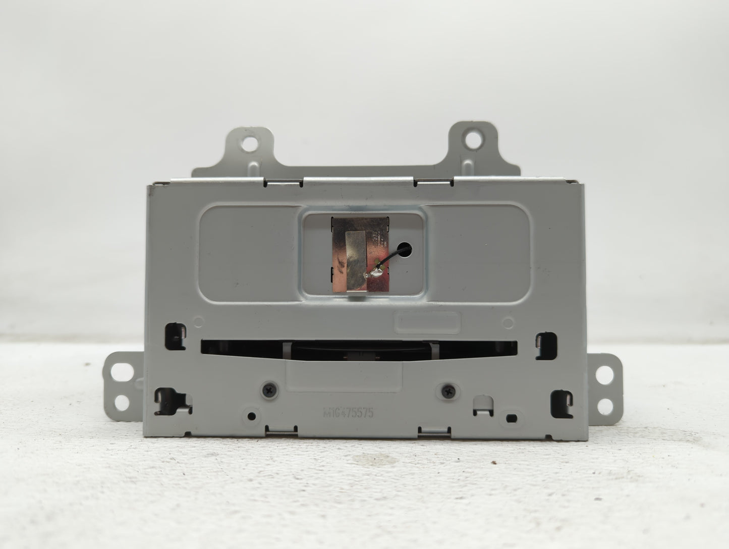 2012 Buick Verano Radio AM FM Cd Player Receiver Replacement P/N:22893153 22924957, 22909201 Fits OEM Used Auto Parts - Oemu