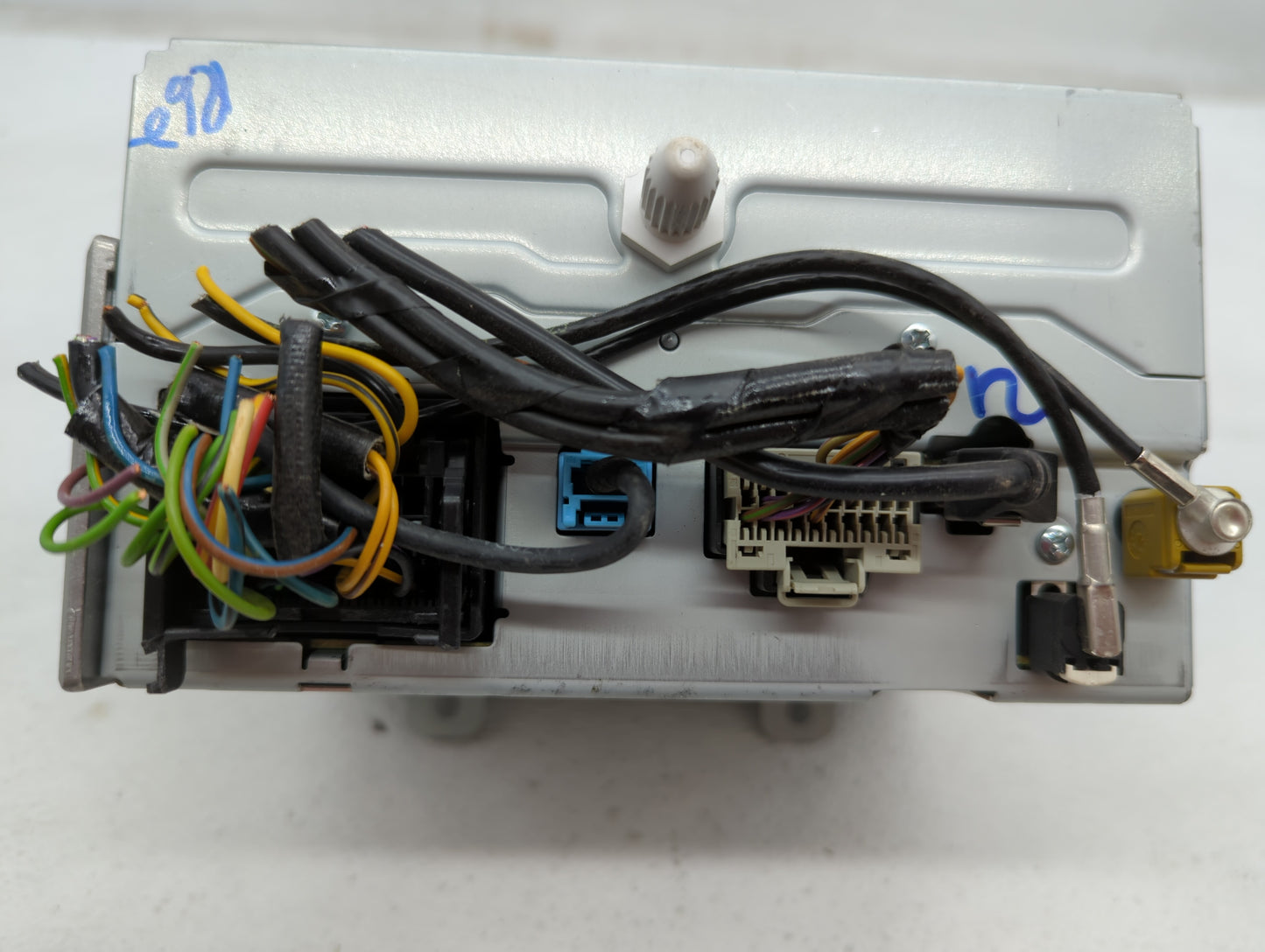 2012 Buick Verano Radio AM FM Cd Player Receiver Replacement P/N:22893153 22924957, 22909201 Fits OEM Used Auto Parts - Oemu