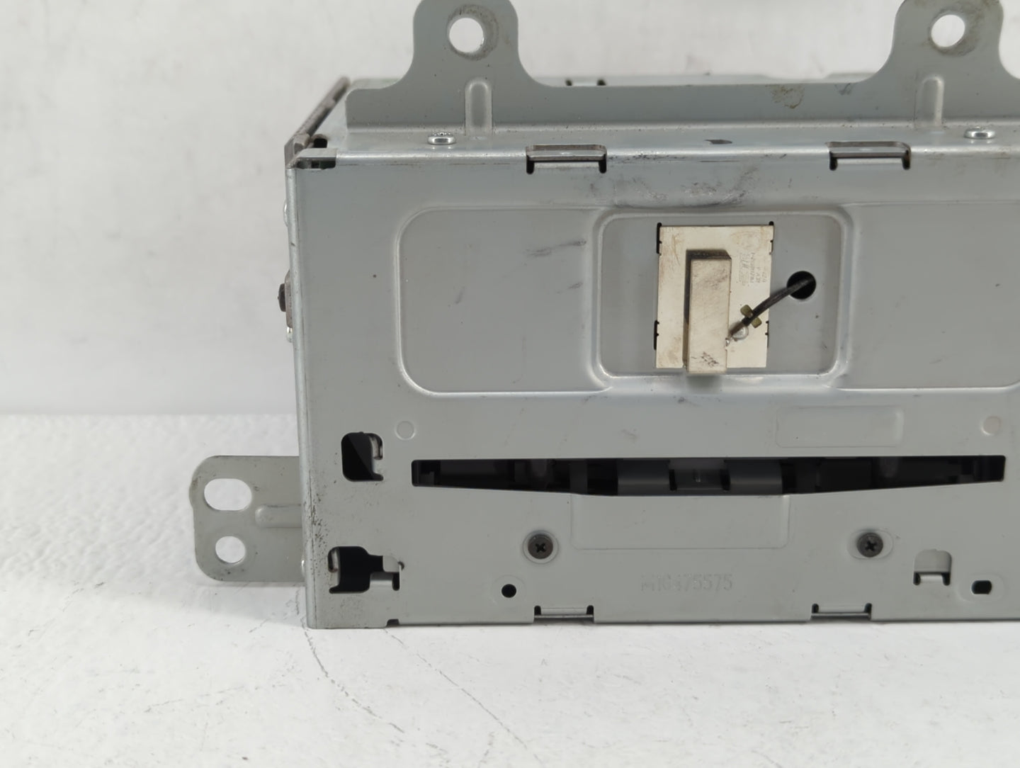 2012 Buick Verano Radio AM FM Cd Player Receiver Replacement P/N:22893153 22924957, 22909201 Fits OEM Used Auto Parts - Oemu