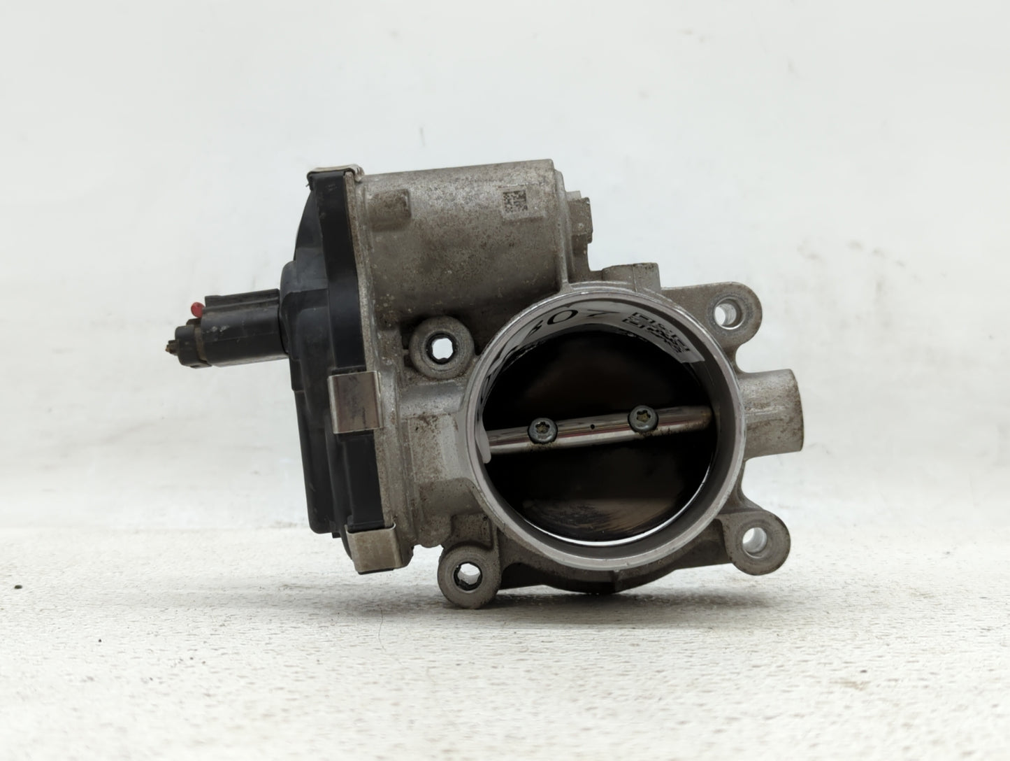 2012-2015 Buick Verano Throttle Body P/N:12627217DA 12632101CA Fits Fits 2012 2013 2014 2015 OEM Used Auto Parts - Oemusedau