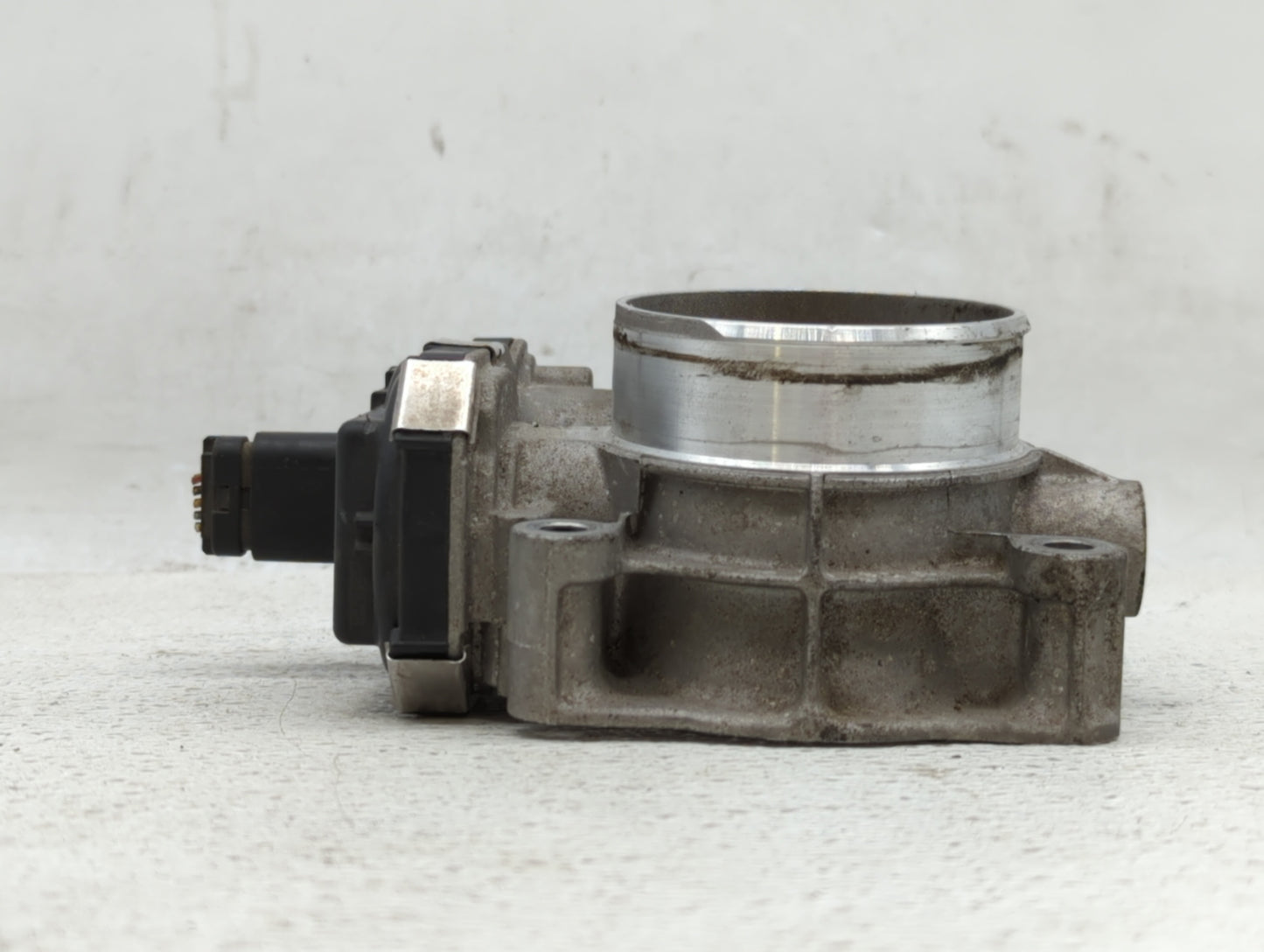 2012-2015 Buick Verano Throttle Body P/N:12627217DA 12632101CA Fits Fits 2012 2013 2014 2015 OEM Used Auto Parts - Oemusedau