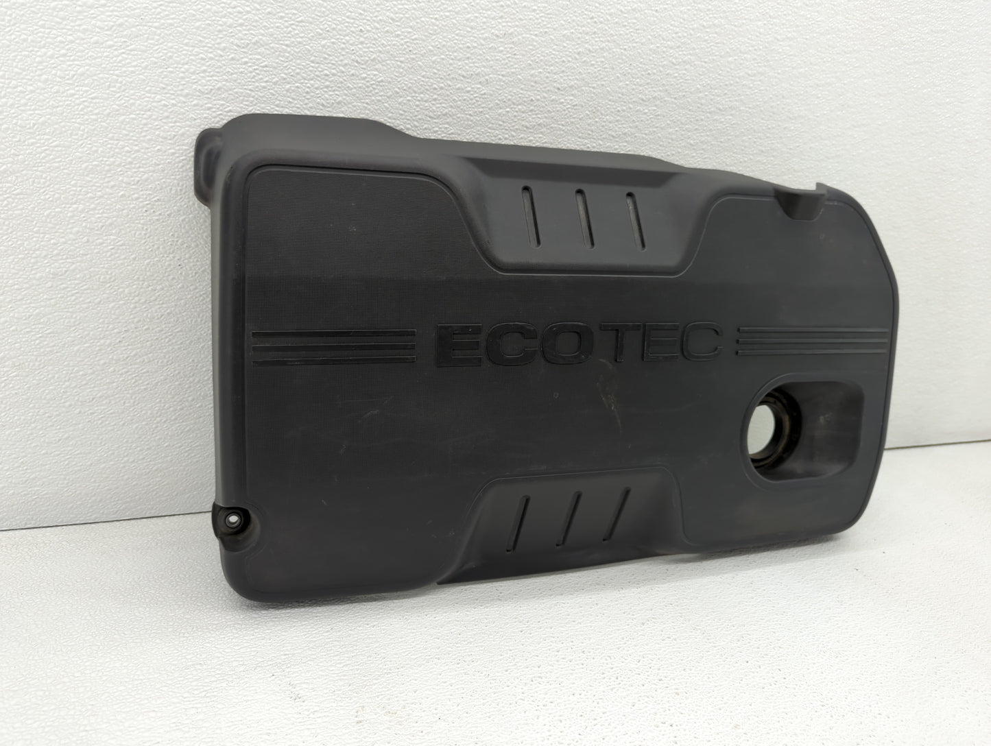 2012 Buick Verano Engine Cover - Oemusedautoparts1.com