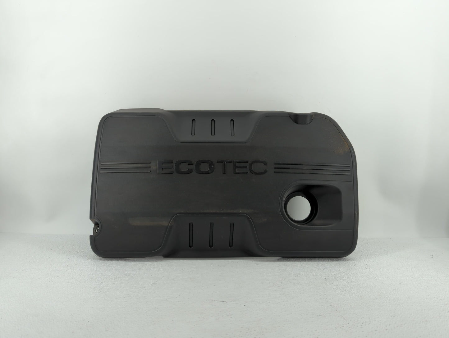 2012 Buick Verano Engine Cover - Oemusedautoparts1.com