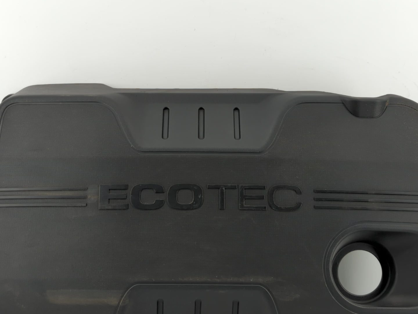 2012 Buick Verano Engine Cover - Oemusedautoparts1.com
