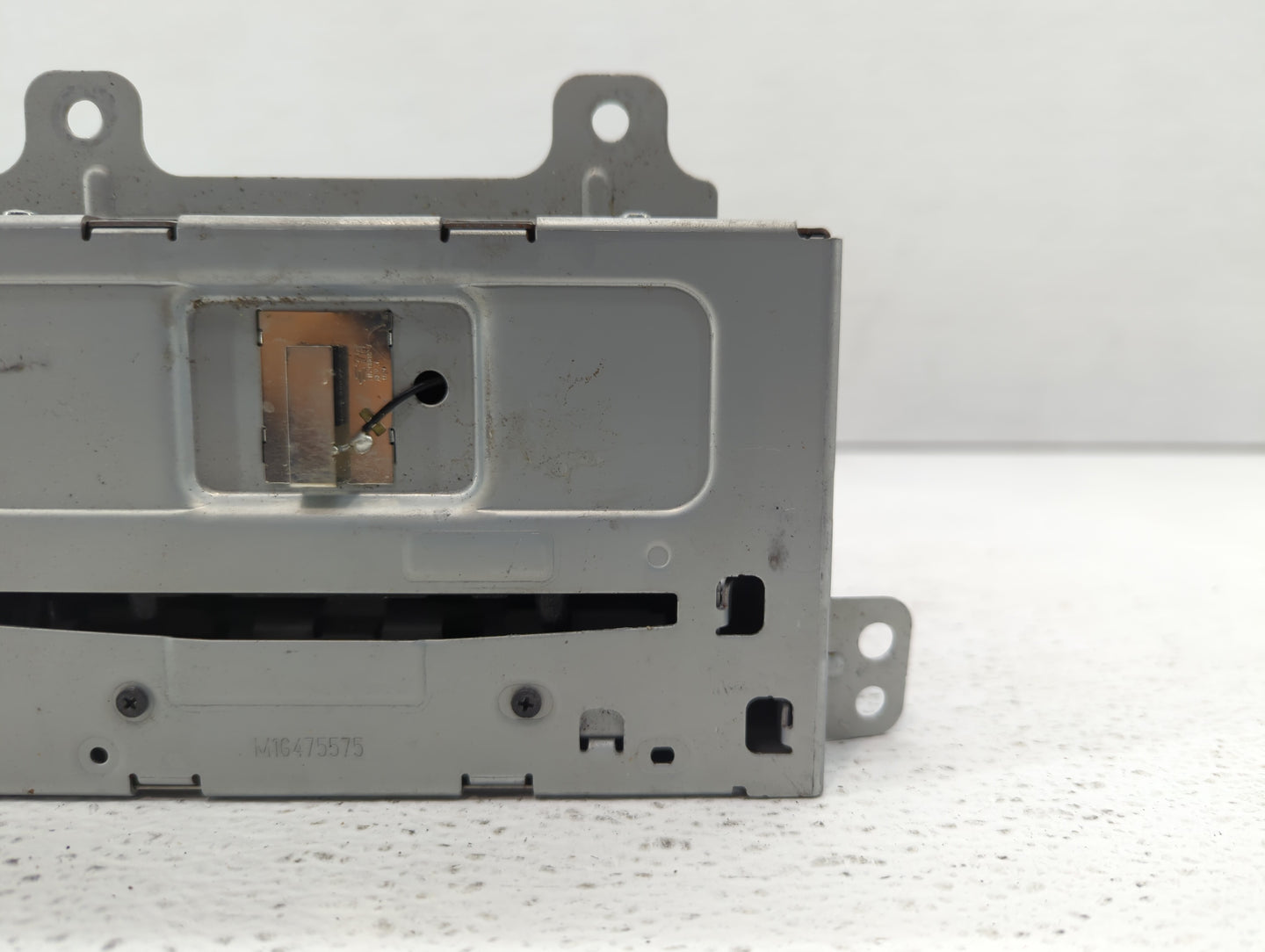 2012-2012 Buick Verano Am Fm Cd Player Radio Receiver - Oemusedautoparts1.com