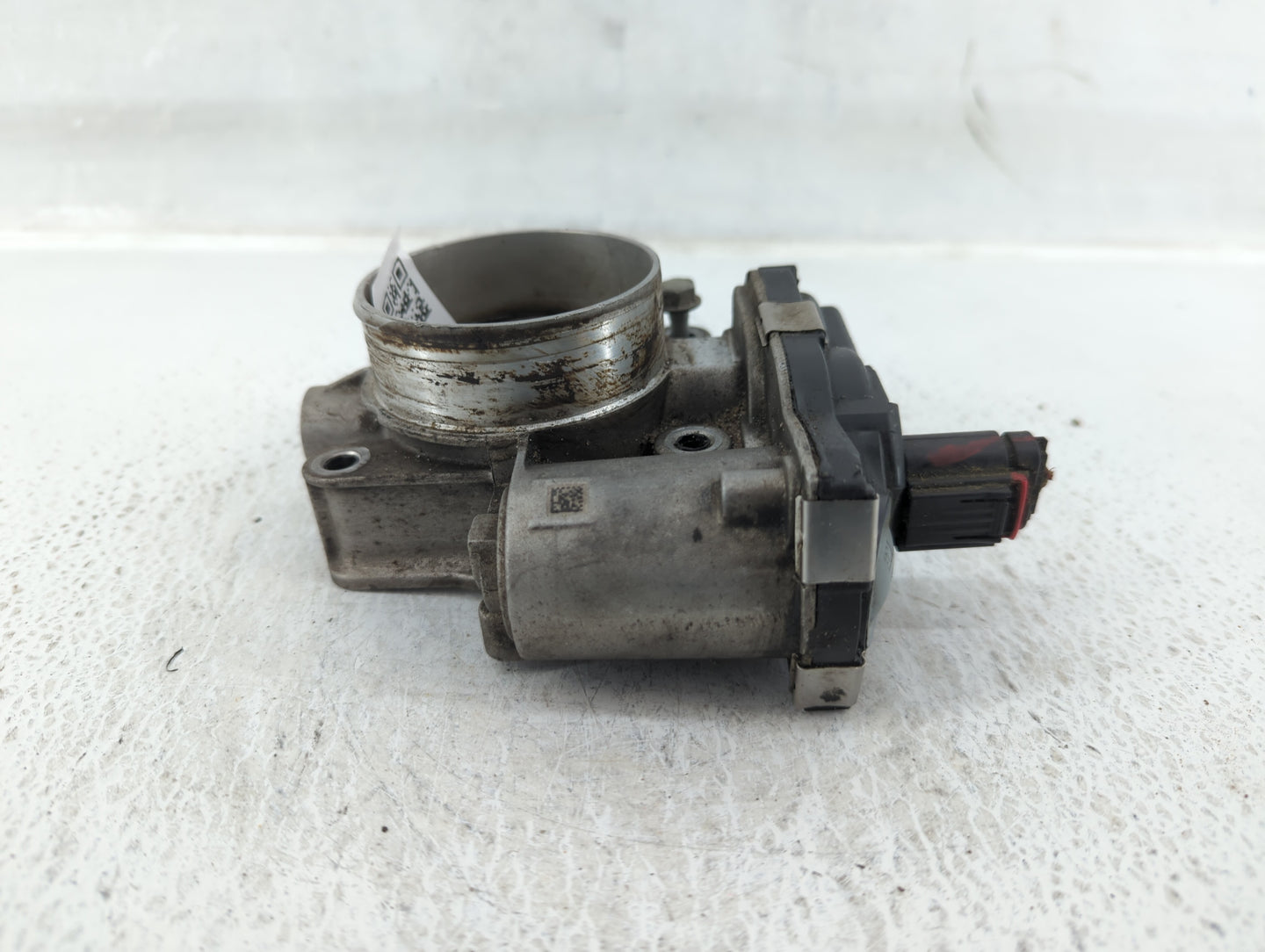 2012-2015 Buick Verano Throttle Body P/N:12632101CA Fits Fits 2012 2013 2014 2015 OEM Used Auto Parts - Oemusedautoparts1.co