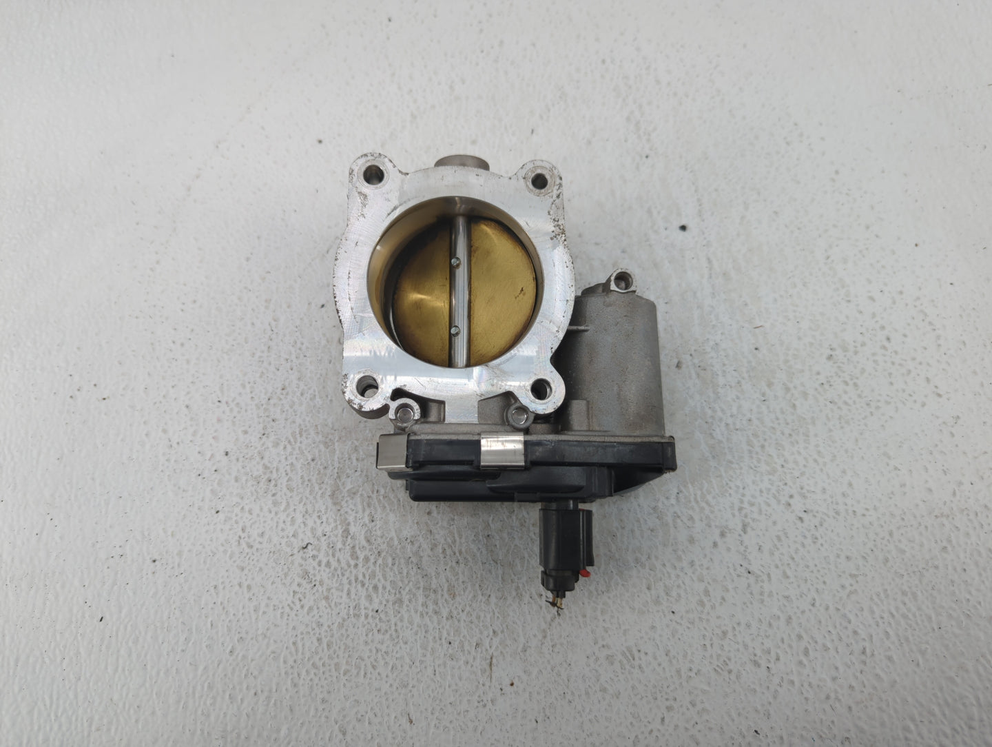 2012-2015 Buick Verano Throttle Body P/N:12632101CA Fits Fits 2012 2013 2014 2015 OEM Used Auto Parts - Oemusedautoparts1.co
