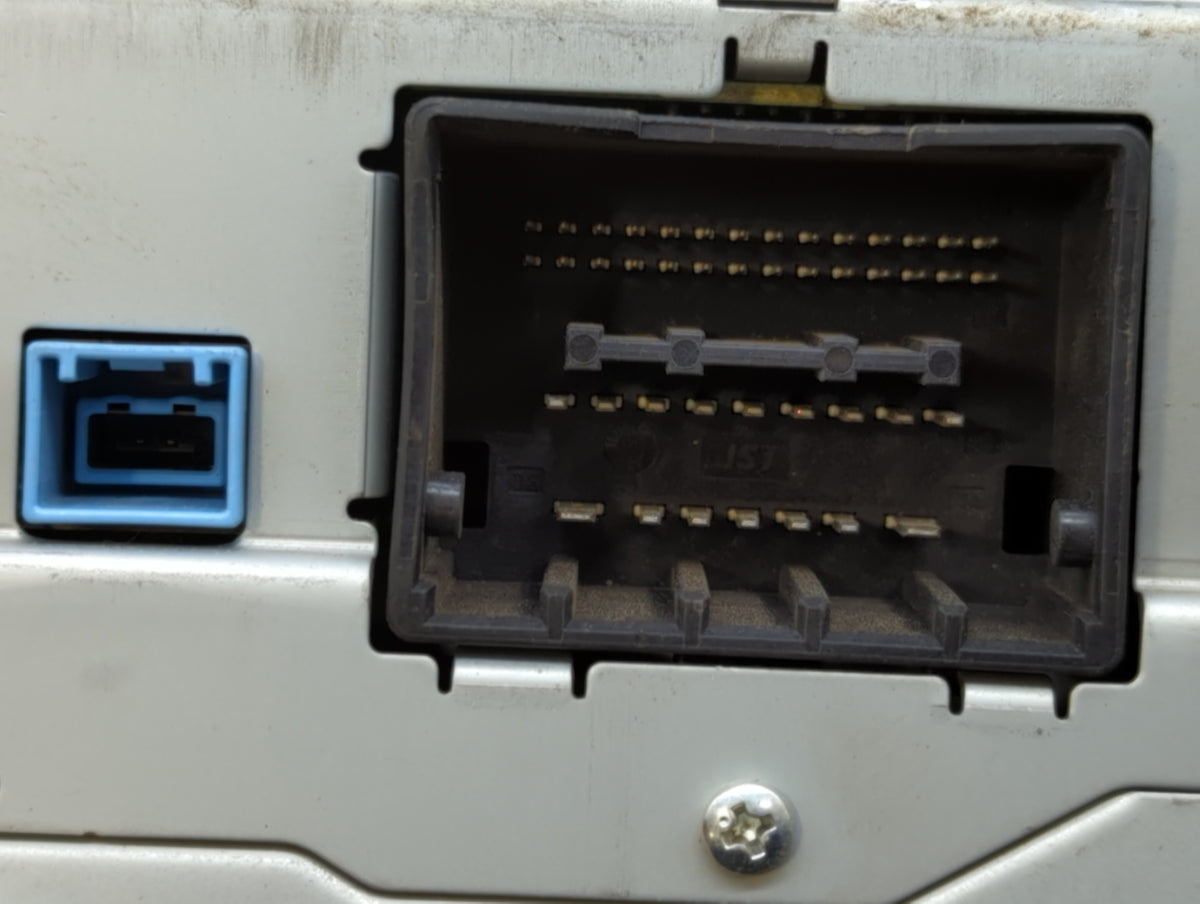 2012 Buick Verano Radio AM FM Cd Player Receiver Replacement P/N:22909201 OEM Used Auto Parts - Oemusedautoparts1.com