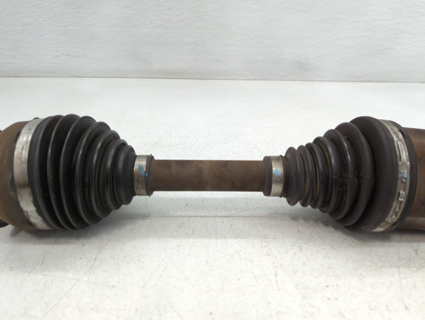 2012-2017 Buick Verano Axle Shaft Front Passenger Cv C/v - Oemusedautoparts1.com