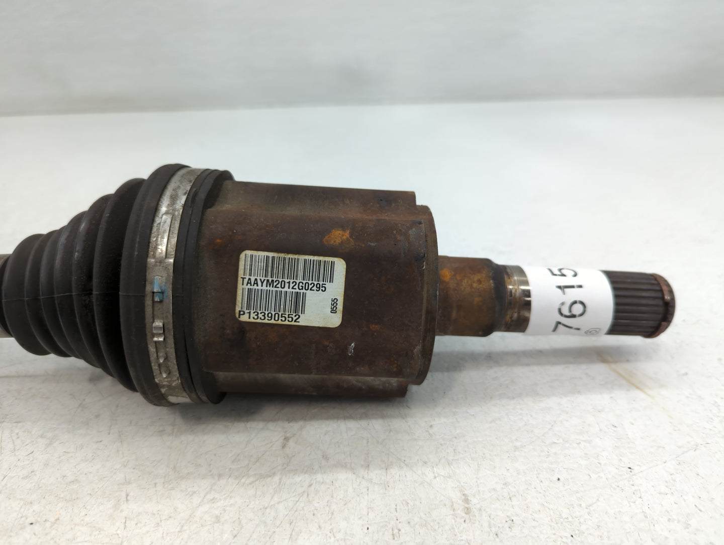 2012-2017 Buick Verano Axle Shaft Front Passenger Cv C/v - Oemusedautoparts1.com
