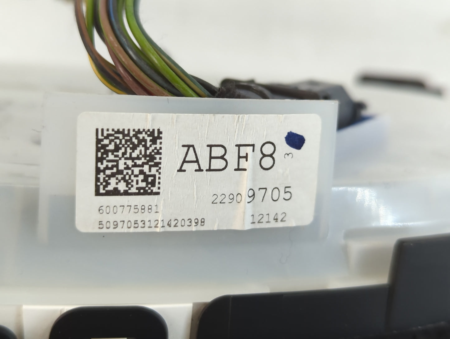 2012 Buick Verano Instrument Cluster Speedometer Gauges P/N:22909705 Fits OEM Used Auto Parts - Oemusedautoparts1.com