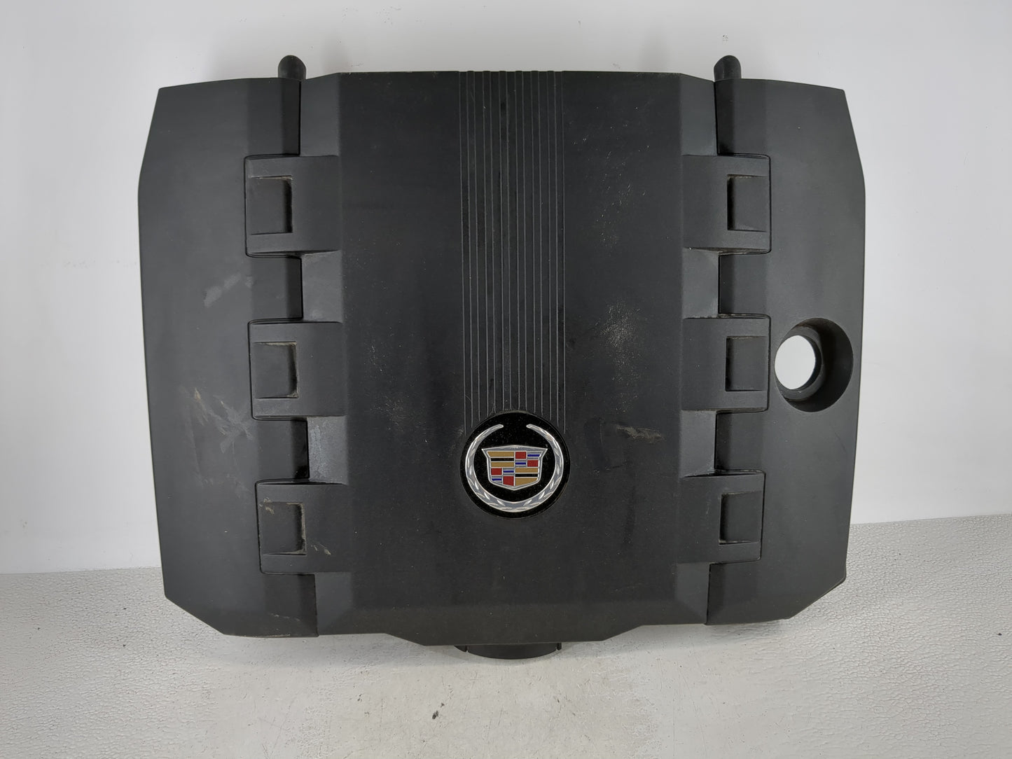 2012 Cadillac Cts Engine Cover - Oemusedautoparts1.com