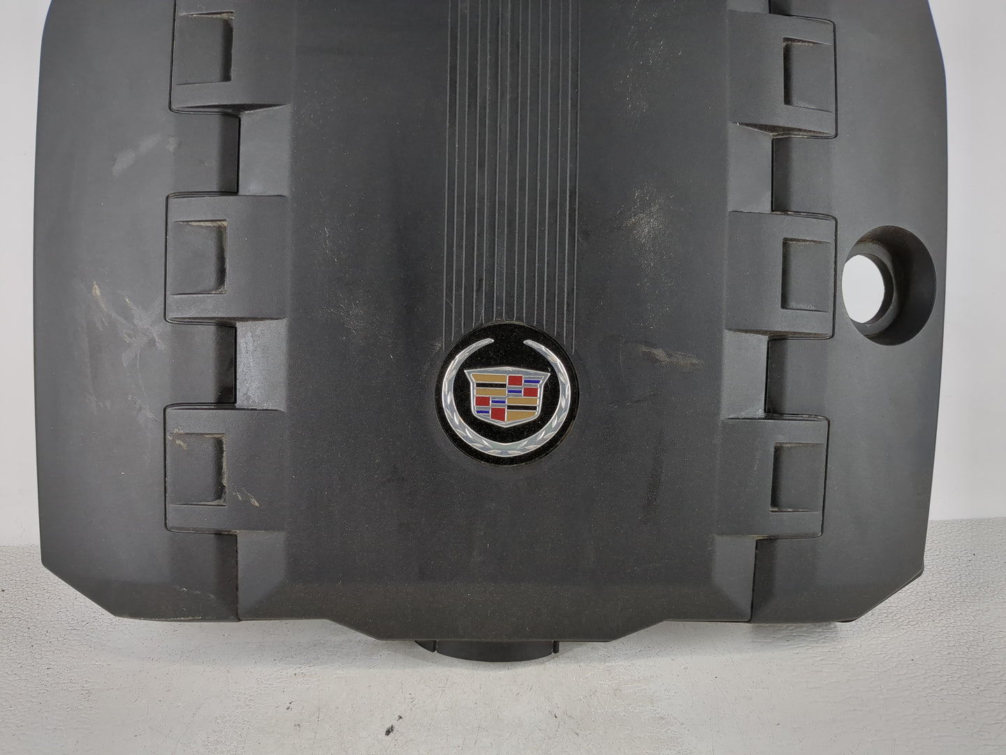2012 Cadillac Cts Engine Cover - Oemusedautoparts1.com