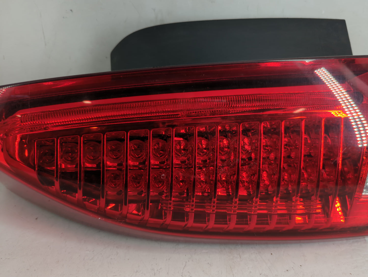 2008-2014 Cadillac Cts Tail Light Assembly Driver Left OEM Fits Fits 2008 2009 2010 2011 2012 2013 2014 OEM Used Auto Parts 