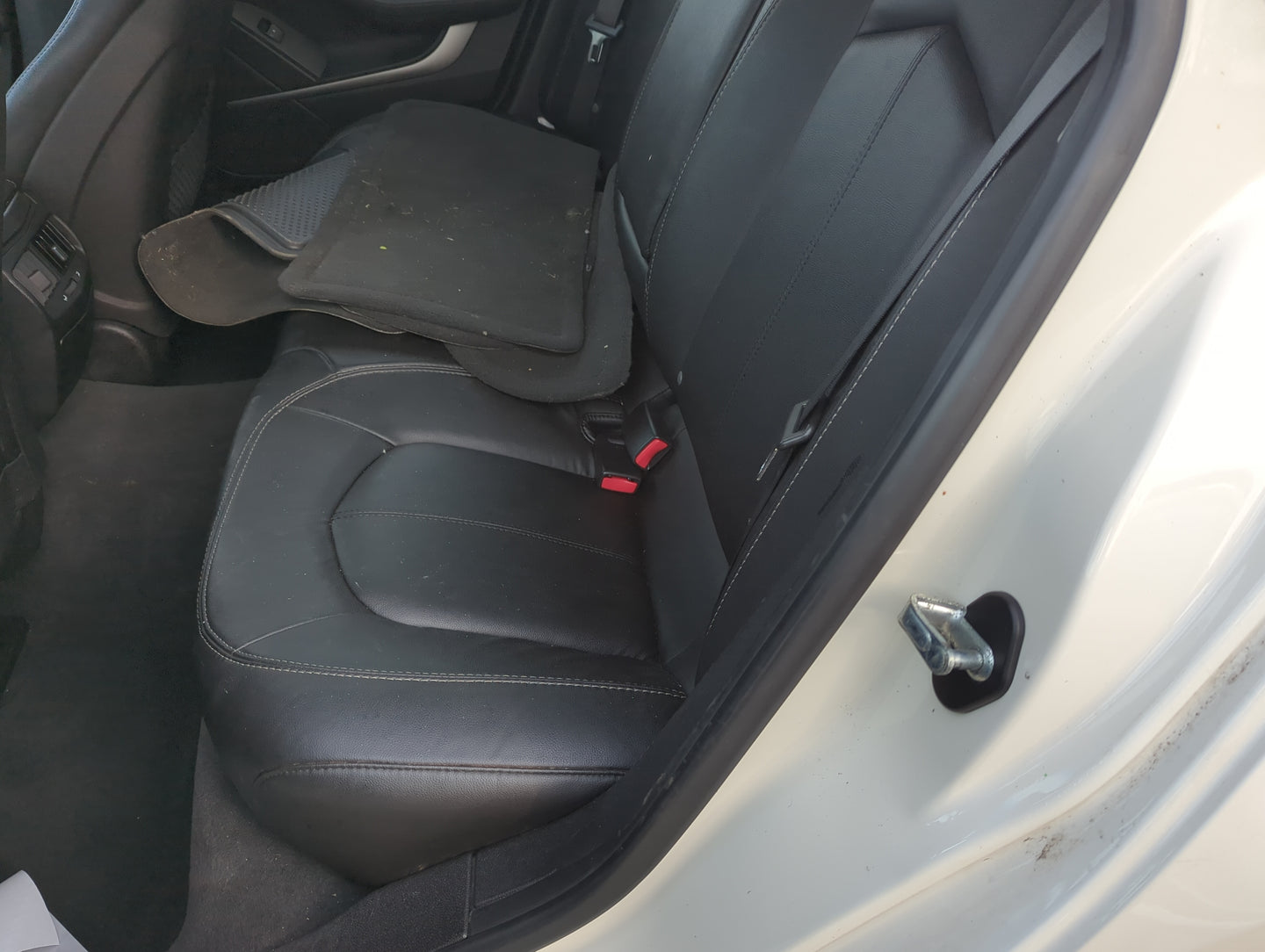2012 Cadillac Cts Rear Seat Oem - Oemusedautoparts1.com
