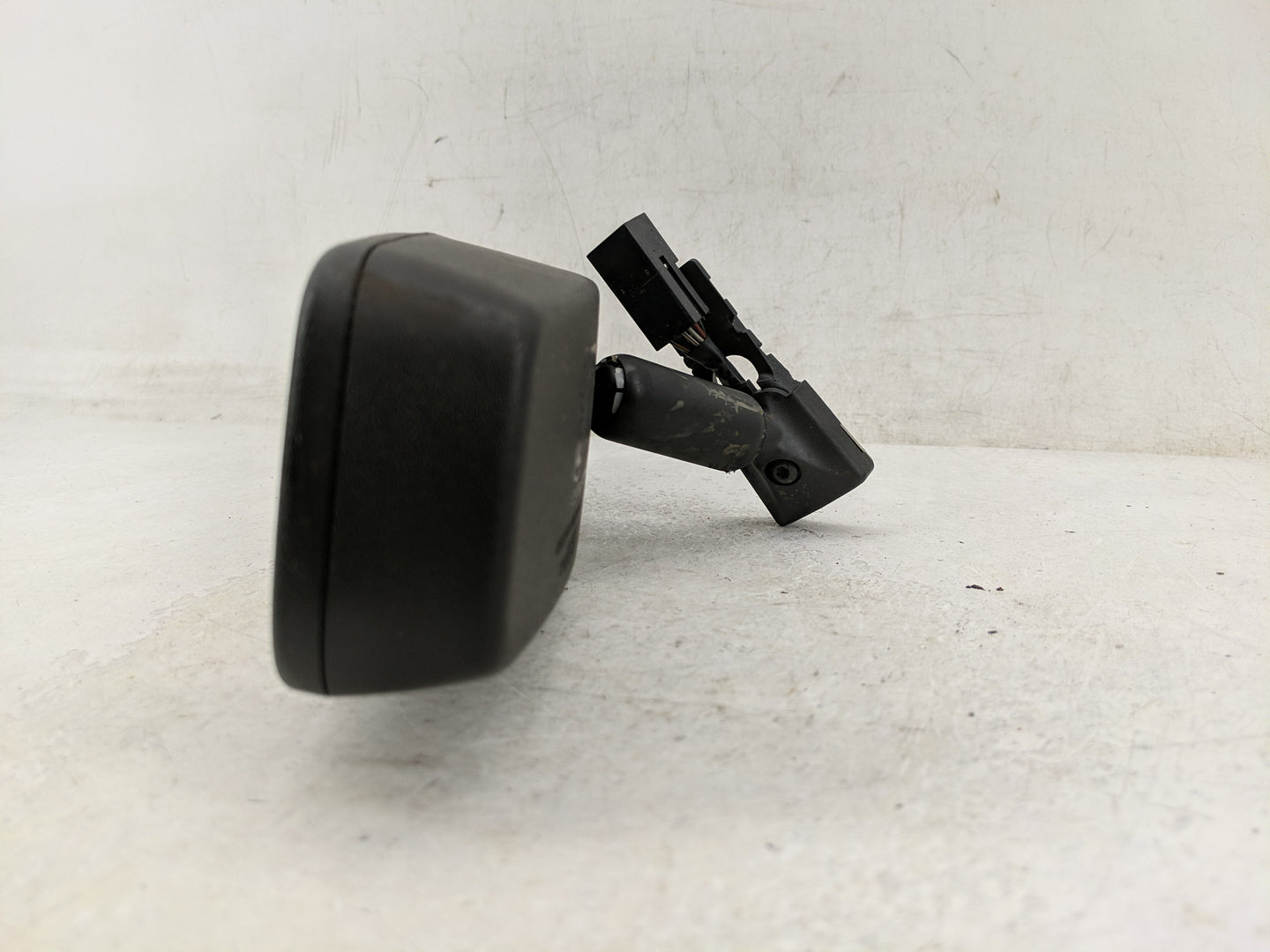 2011-2014 Cadillac Cts Interior Rear View Mirror Replacement OEM P/N:13580410 Fits OEM Used Auto Parts - Oemusedautoparts1.c