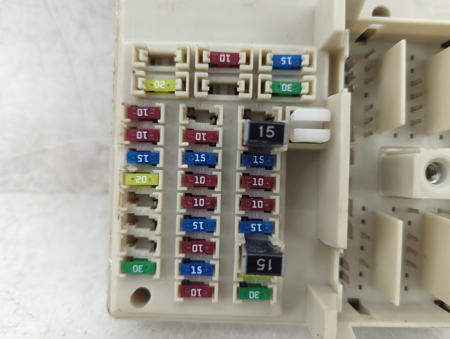 2012 Cadillac Cts Fusebox Fuse Box Relay Module Tipm 7140-5031|7140 5522 - Oemusedautoparts1.com