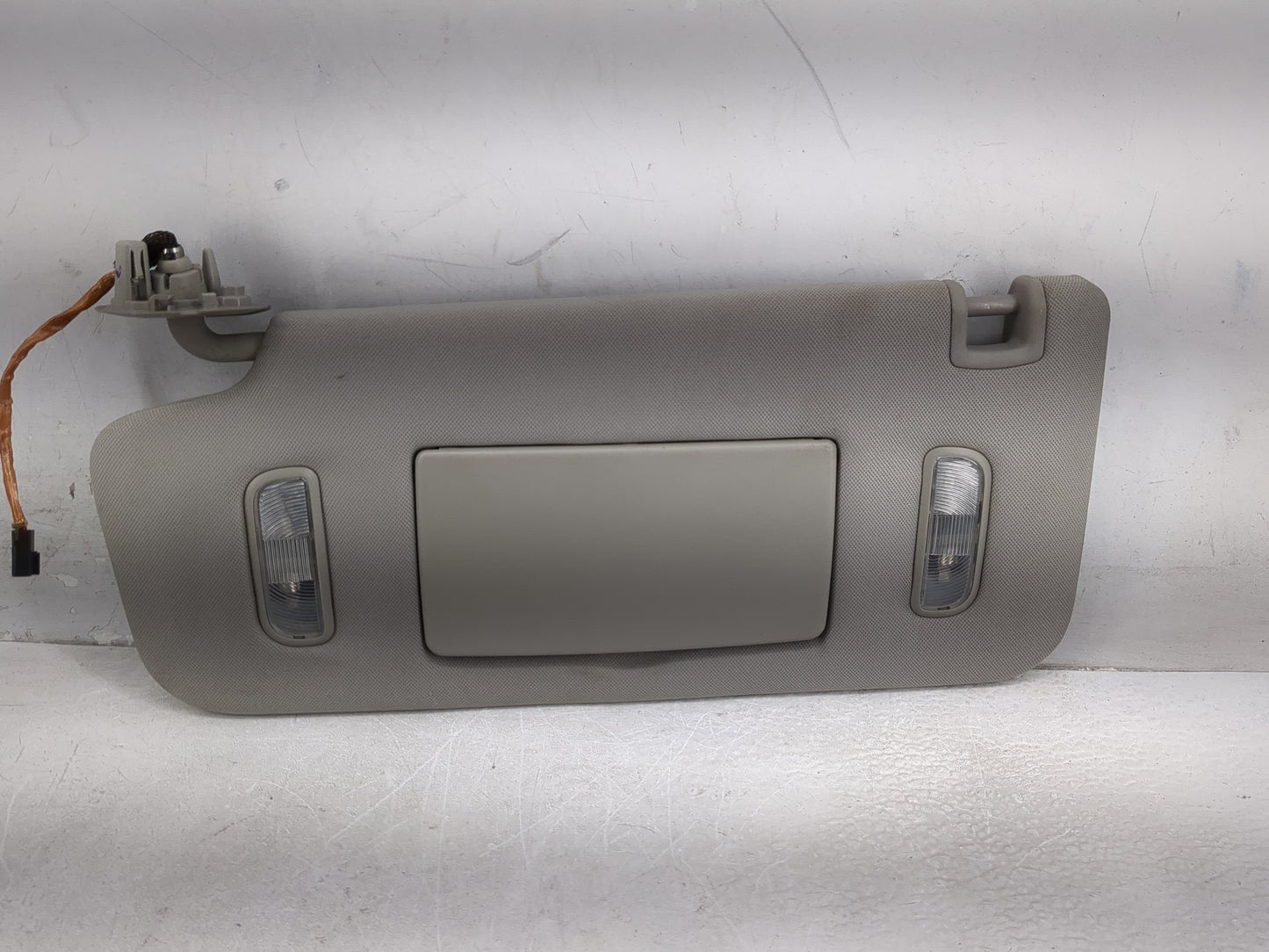 2010-2013 Cadillac Cts Sun Visor Shade Replacement Driver Left Mirror Fits Fits 2010 2011 2012 2013 OEM Used Auto Parts - Oe