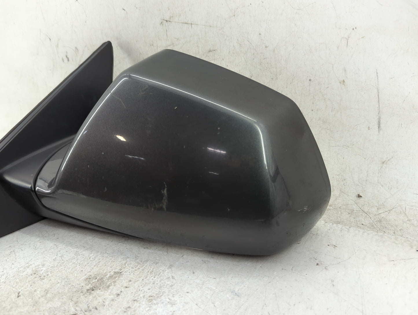 2008-2014 Cadillac Cts Driver Side View Mirror - Left Door Mirror OEM Used - Oemusedautoparts1.com