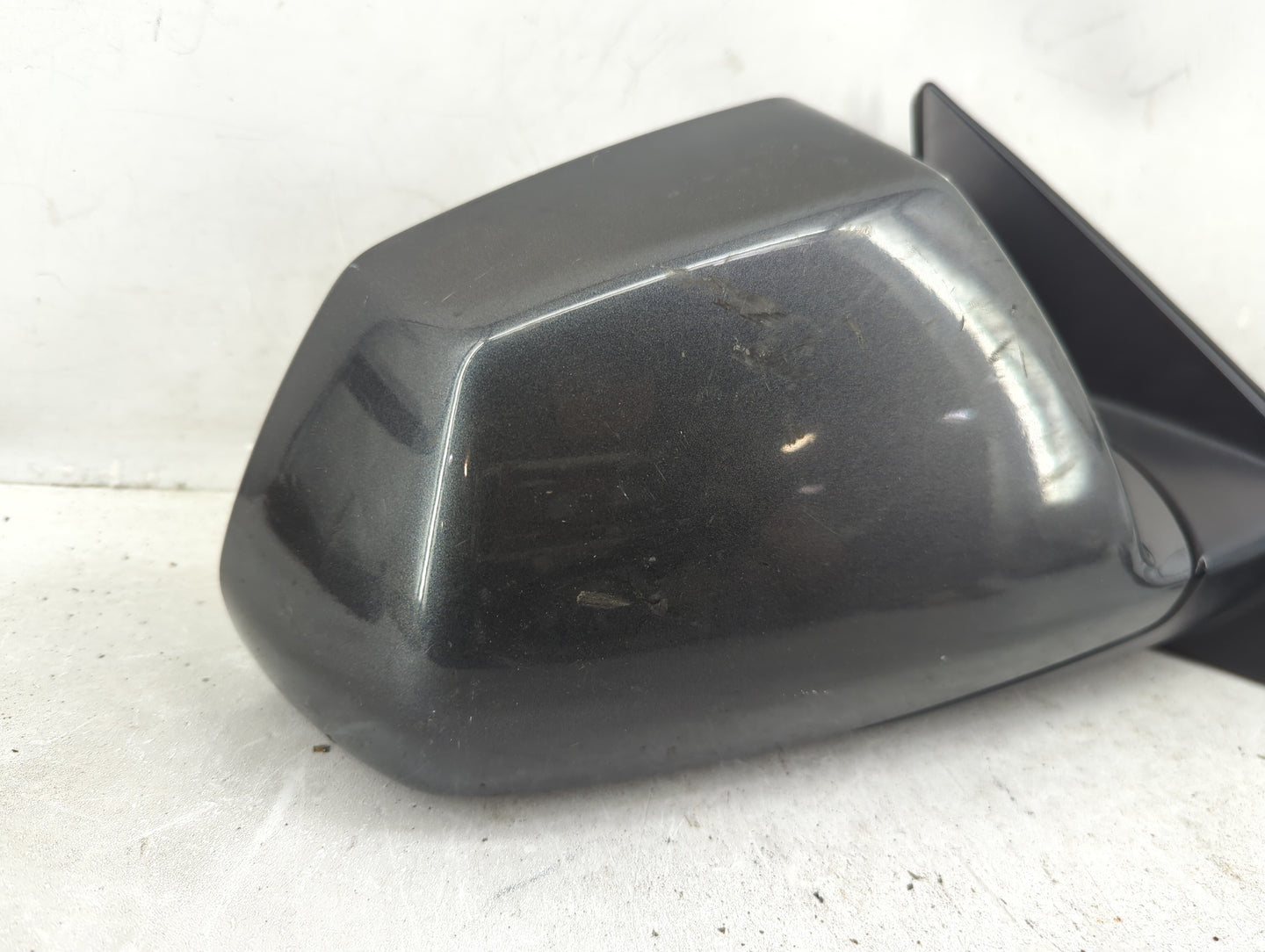 2008-2014 Cadillac Cts Passenger Side View Mirror - Right Door Mirror OEM Used - Oemusedautoparts1.com