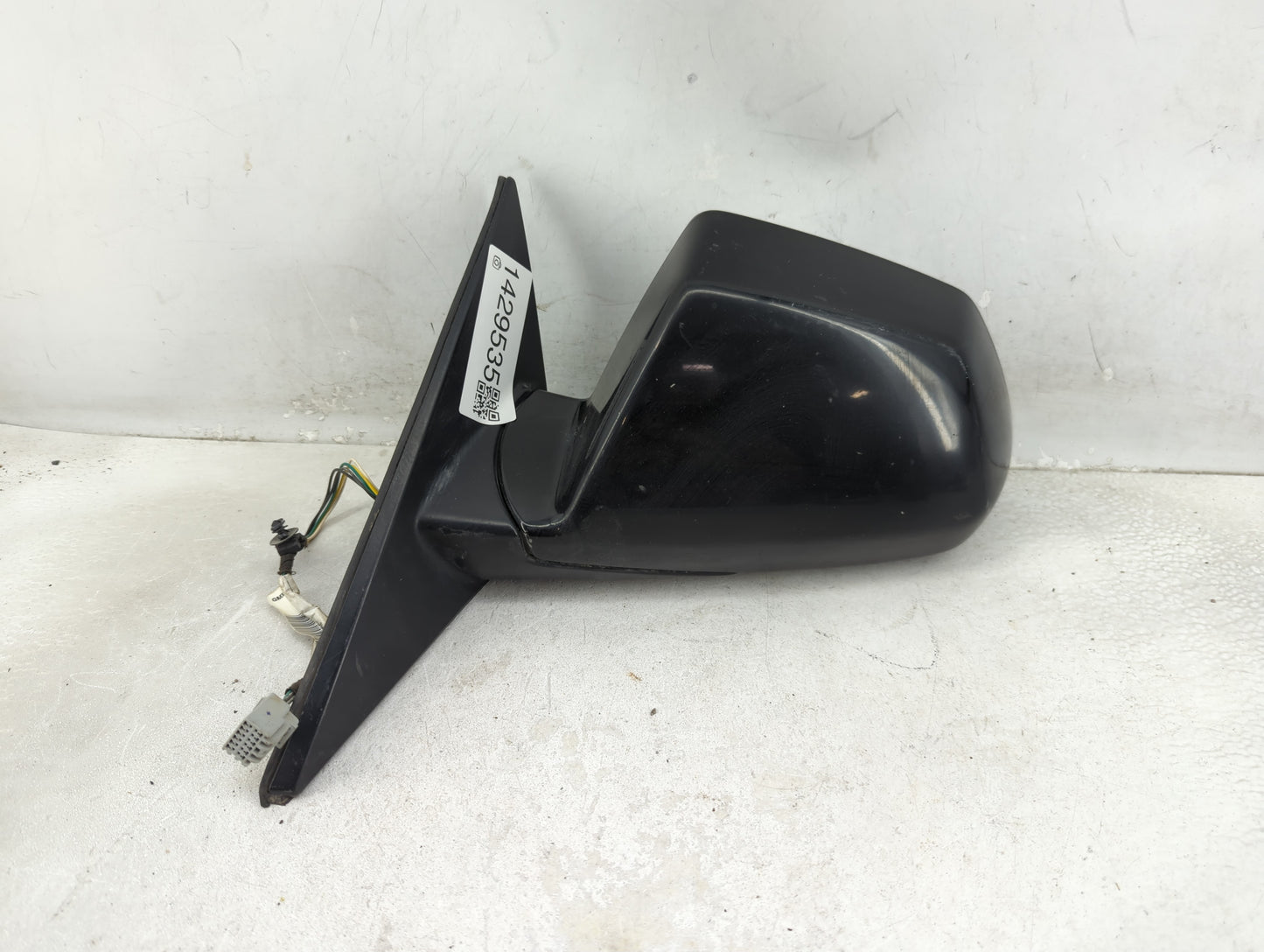 2008-2014 Cadillac Cts Driver Side View Mirror - Left Door Mirror OEM Used - Oemusedautoparts1.com