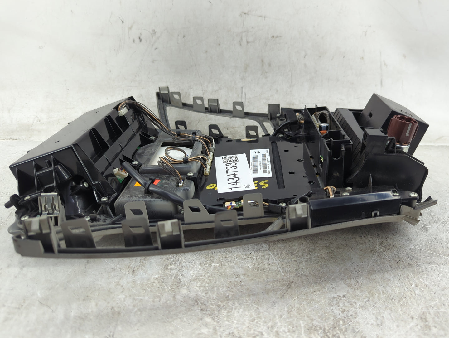 2008-2013 Cadillac Cts Radio AM FM Cd Player Receiver Replacement P/N:22748628 14780448 Fits Fits 2008 2009 2010 2011 2012 2