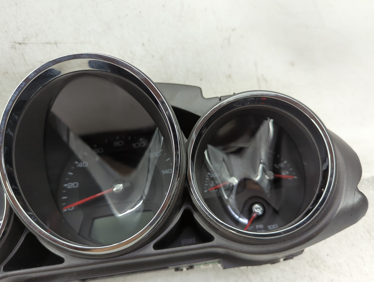 2012-2014 Cadillac Cts Instrument Cluster Speedometer Gauges P/N:TN157550-4071 22822937 Fits Fits 2012 2013 2014 OEM Used Au