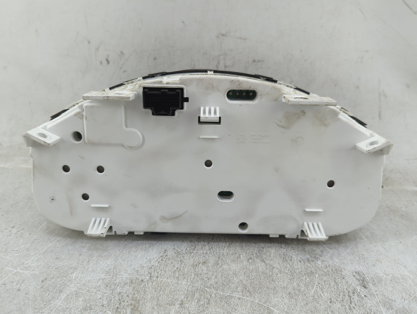 2012-2014 Cadillac Cts Instrument Cluster Speedometer Gauges P/N:TN157550-4071 22822937 Fits Fits 2012 2013 2014 OEM Used Au