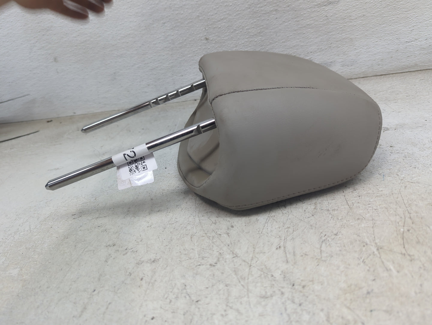 2012 Cadillac Cts Headrest Head Rest Front Driver Passenger Seat Fits OEM Used Auto Parts - Oemusedautoparts1.com