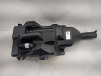 2010-2012 Cadillac Cts Windshield Washer Fluid Reservoir Bottle Oem 1474033 - Oemusedautoparts1.com